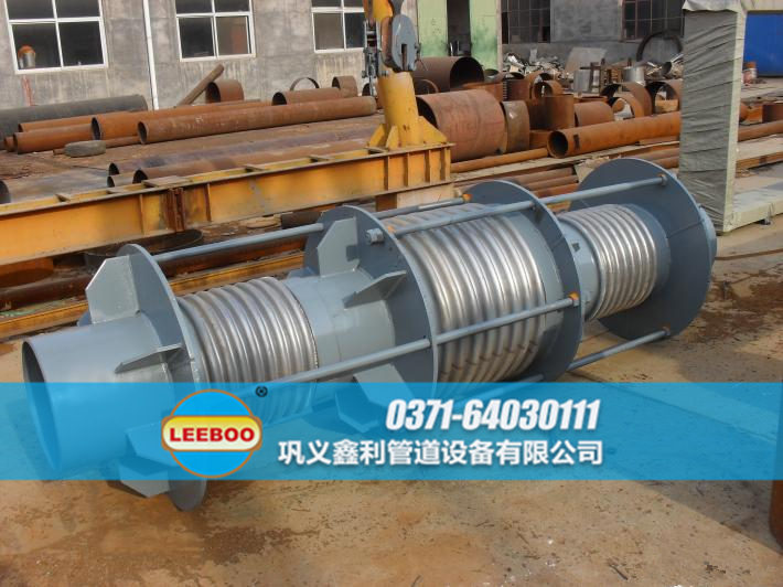 <a href=http://www.xinligd.com target=_blank class=infotextkey>伸缩接头</a>组装照片