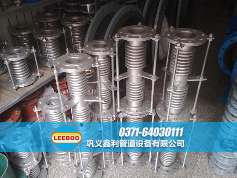 新疆克孜勒苏州阿合奇县不锈钢<a href=http://www.xinligd.com target=_blank class=infotextkey>伸缩接头</a>
